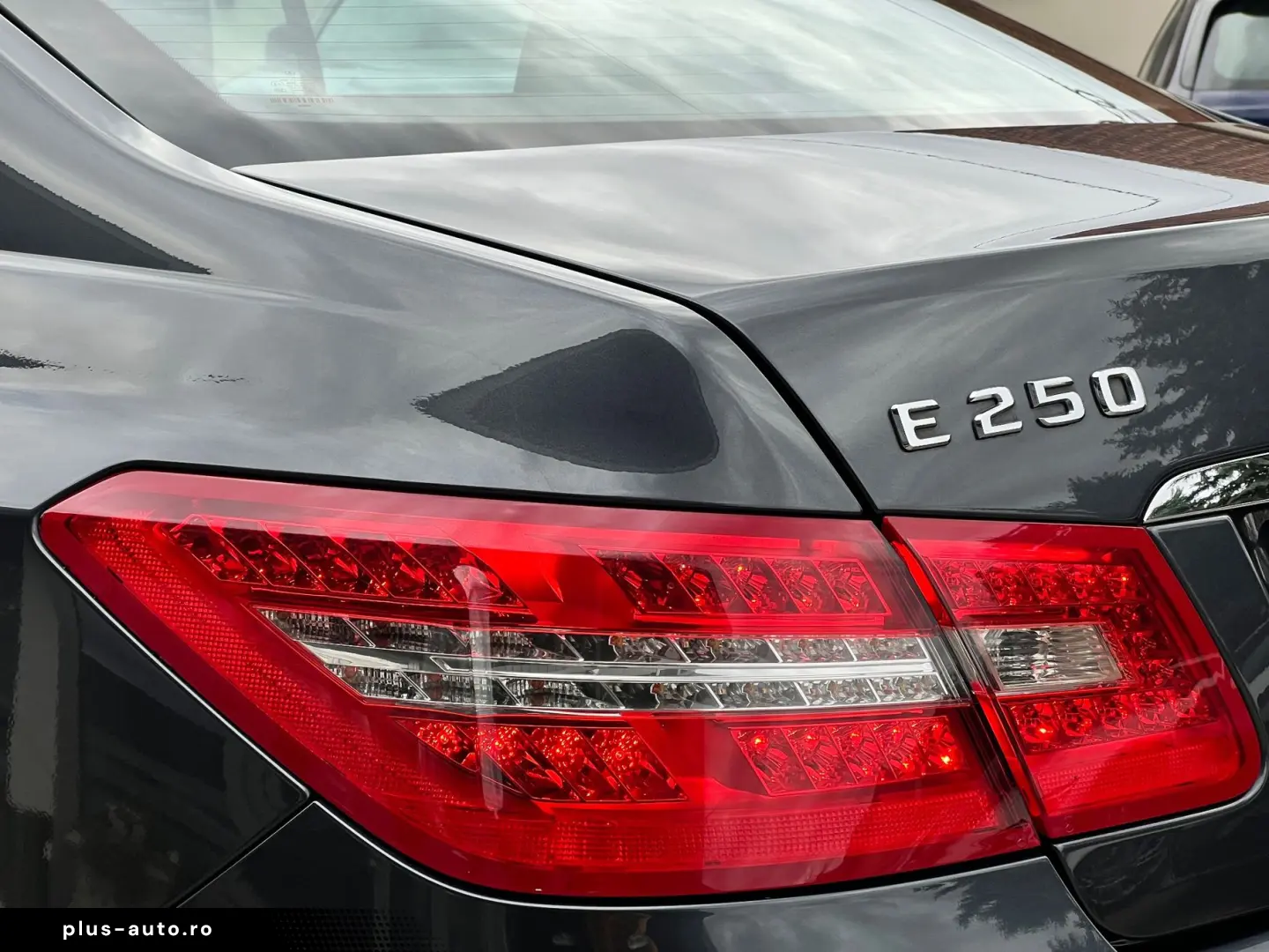 Mercedes-Benz E Gen-W212-2009-2016