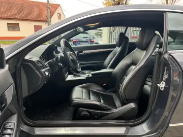 Mercedes-Benz E Gen-W212-2009-2016