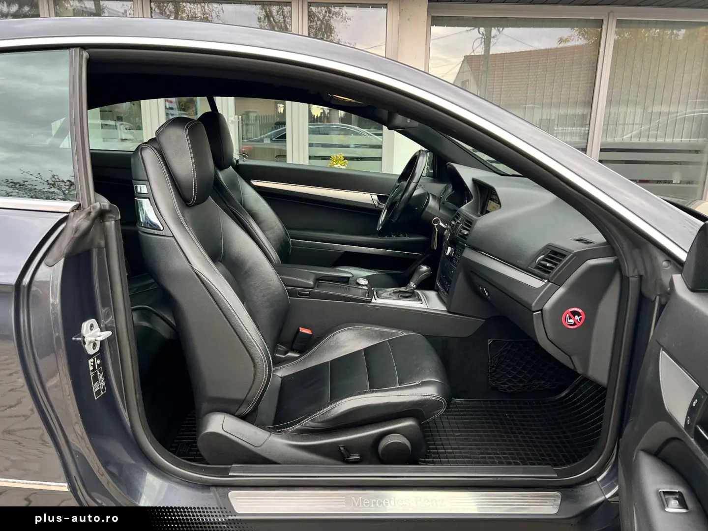 Mercedes-Benz E Gen-W212-2009-2016