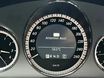 Mercedes-Benz E Gen-W212-2009-2016