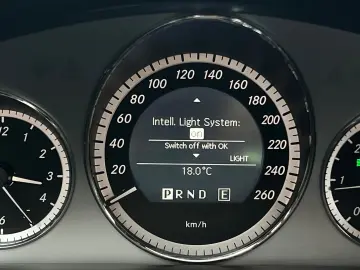 Mercedes-Benz E Gen-W212-2009-2016