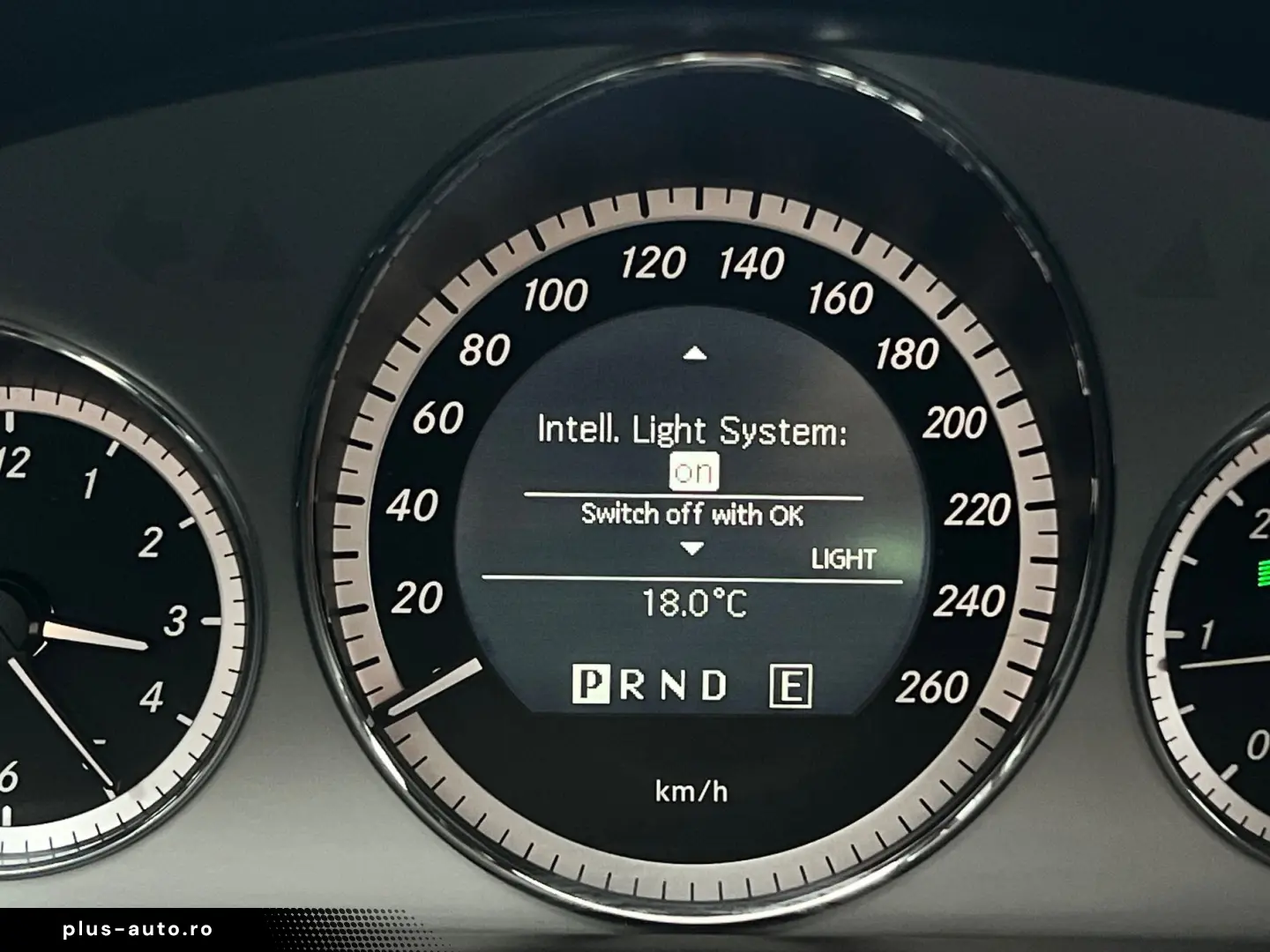 Mercedes-Benz E Gen-W212-2009-2016