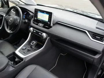 TOYOTA RAV4 Hybrid 4x4 Lounge  LED 360  JBL AHK