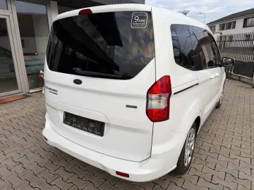 Ford Tourneo-Courier