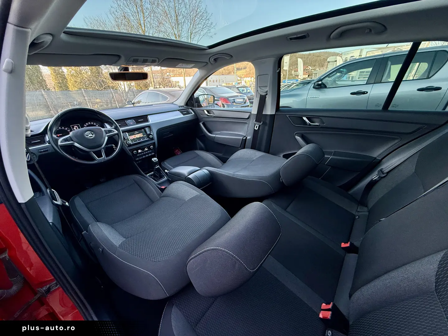 SKODA RAPID 2017 1 4 TDI PANORAMA GARANTIE 12 LUNI FINANTARE