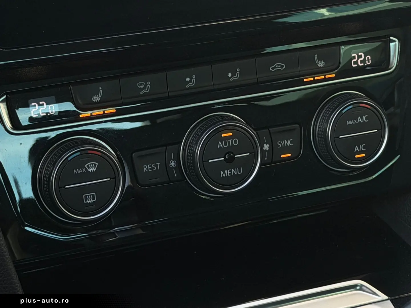 Volkswagen Passat Gen-B8-2014