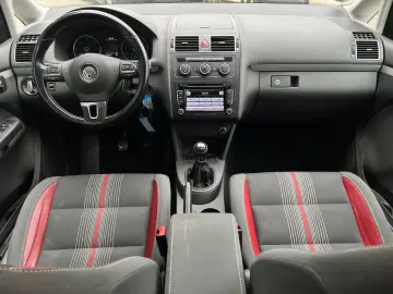 Volkswagen Touran Gen-I-2003-2015