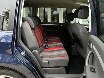 Volkswagen Touran Gen-I-2003-2015