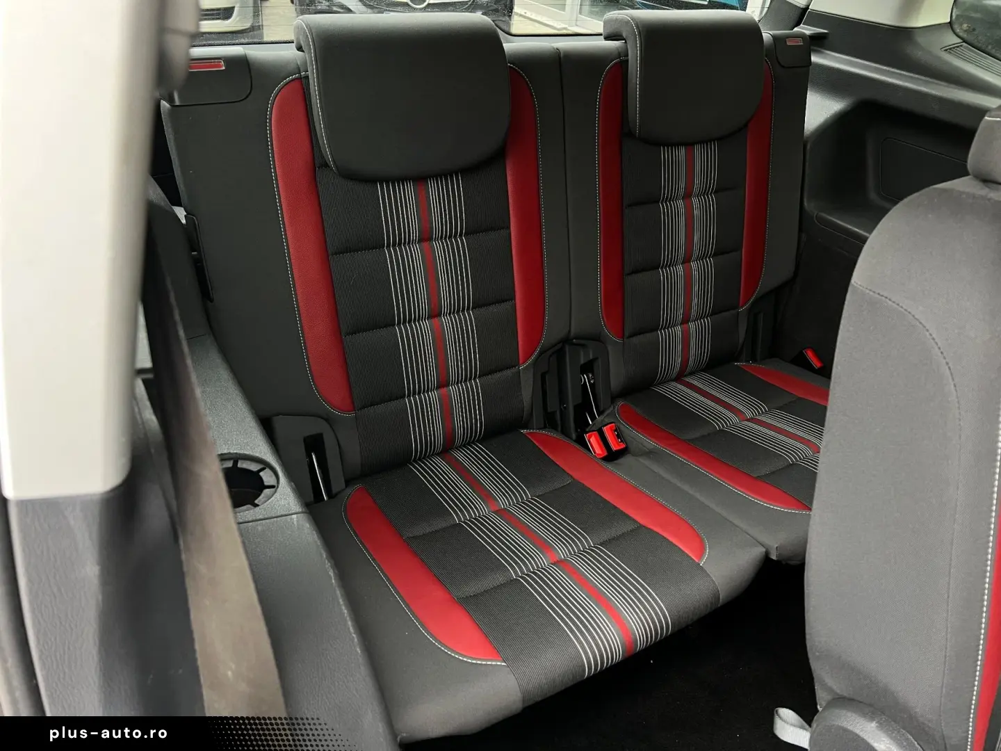 Volkswagen Touran Gen-I-2003-2015