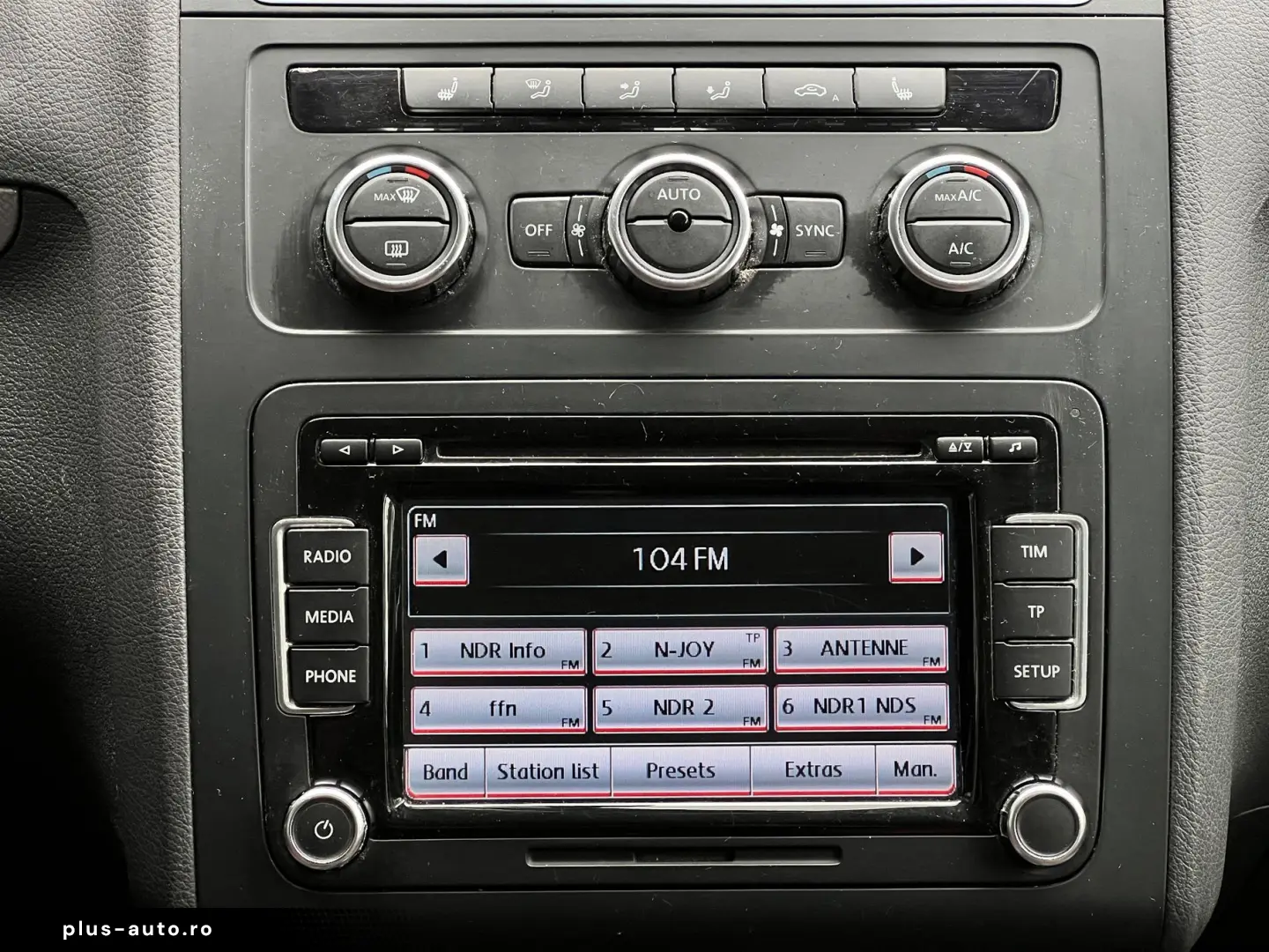 Volkswagen Touran Gen-I-2003-2015