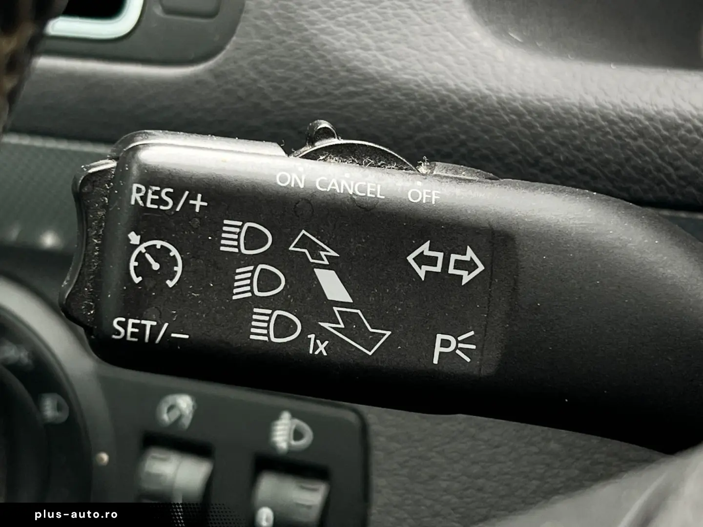 Volkswagen Touran Gen-I-2003-2015