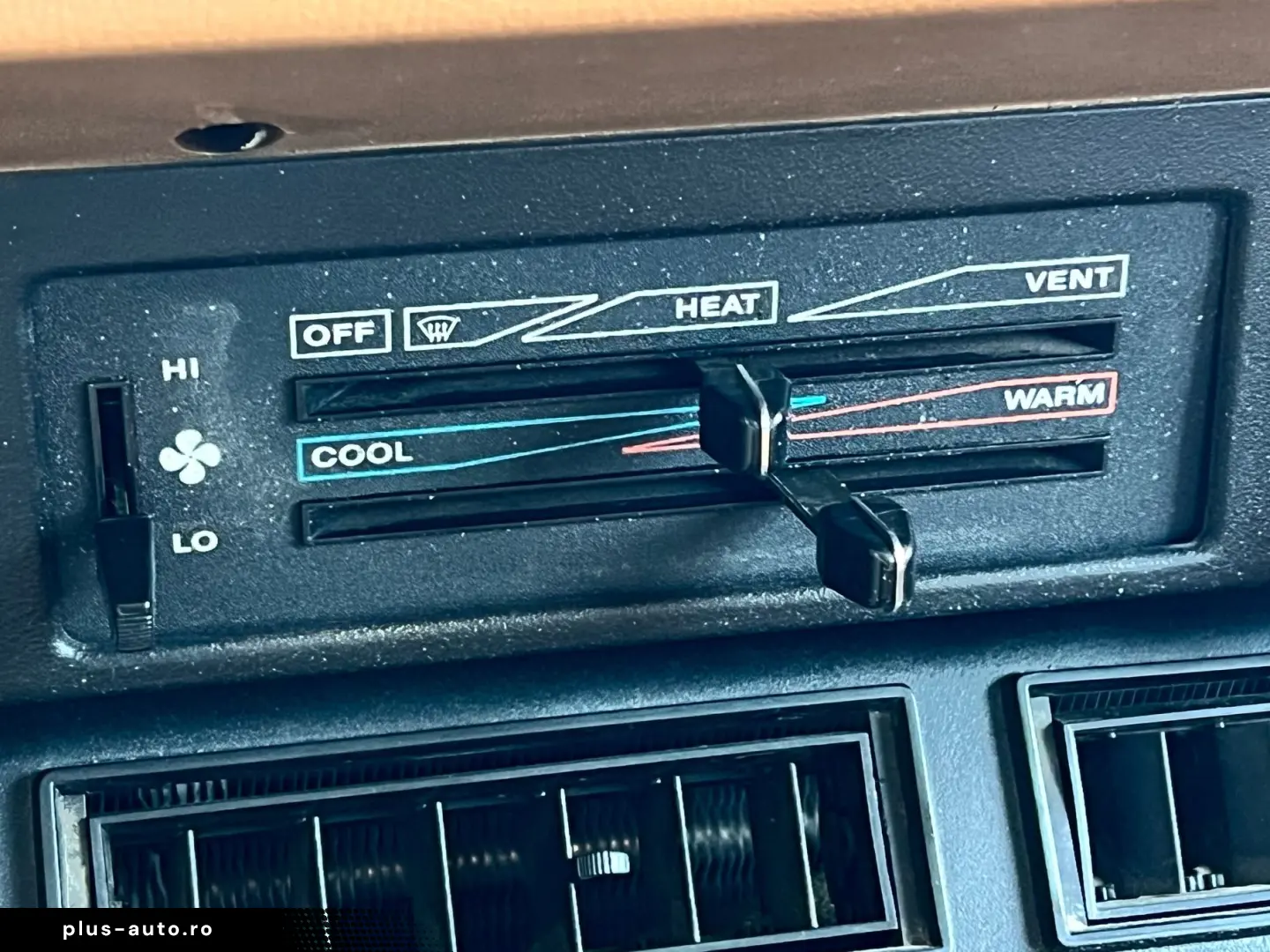 03.1994   Jeep Wrangler Limited   Hard TOP   Vehicul Istoric