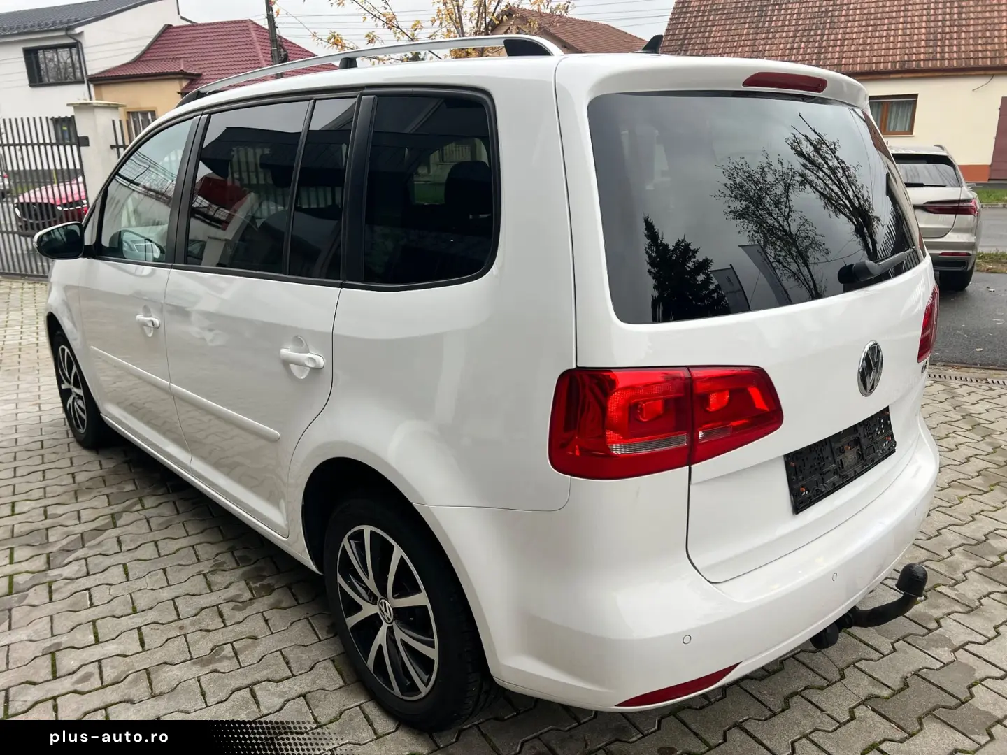 Volkswagen Touran Gen-I-2003-2015