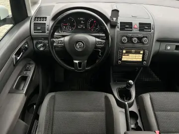 Volkswagen Touran Gen-I-2003-2015