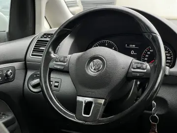 Volkswagen Touran Gen-I-2003-2015