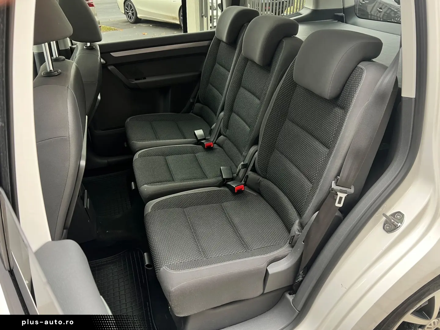 Volkswagen Touran Gen-I-2003-2015