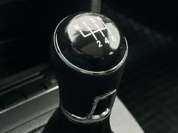 Volkswagen Touran Gen-I-2003-2015