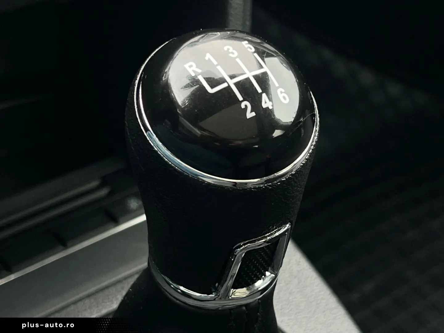 Volkswagen Touran Gen-I-2003-2015