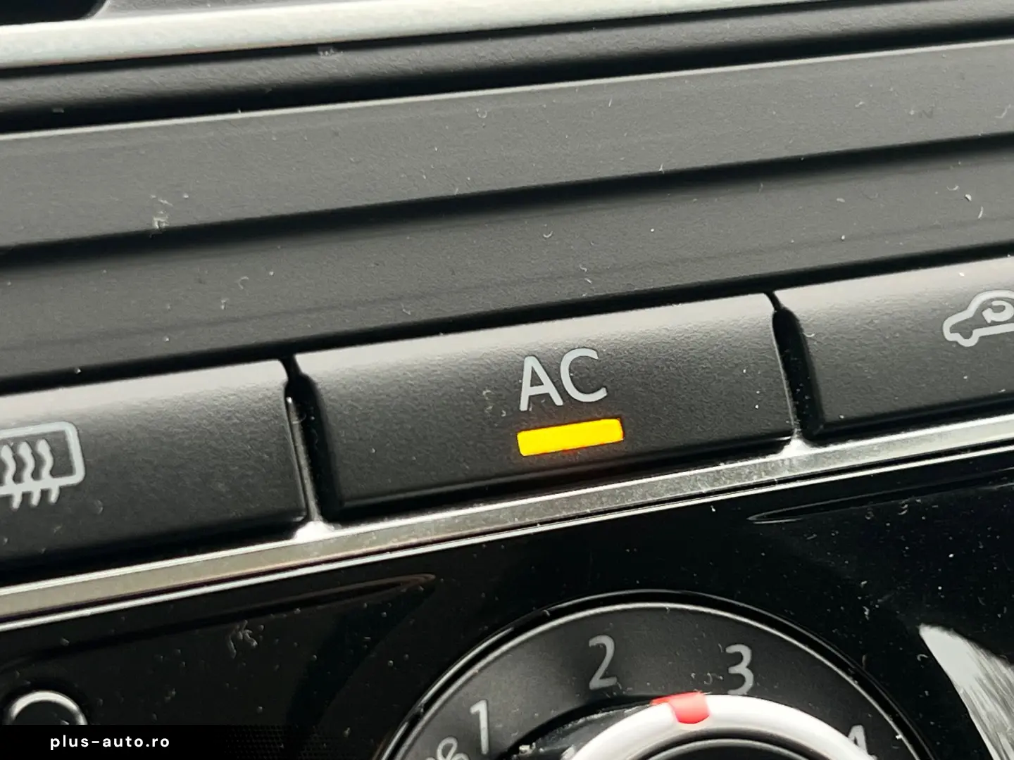 Volkswagen Touran Gen-I-2003-2015