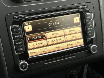 Volkswagen Touran Gen-I-2003-2015