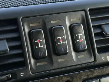 Mercedes-Benz G Gen-W463-1989-2018