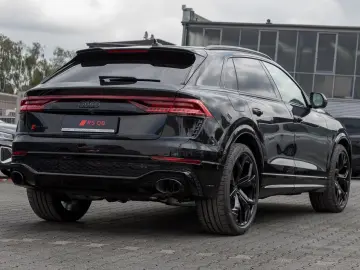 AUDI RSQ8 TFSI Q BLACK-OPTIK KERAMIK 360  HD-MATRIX B