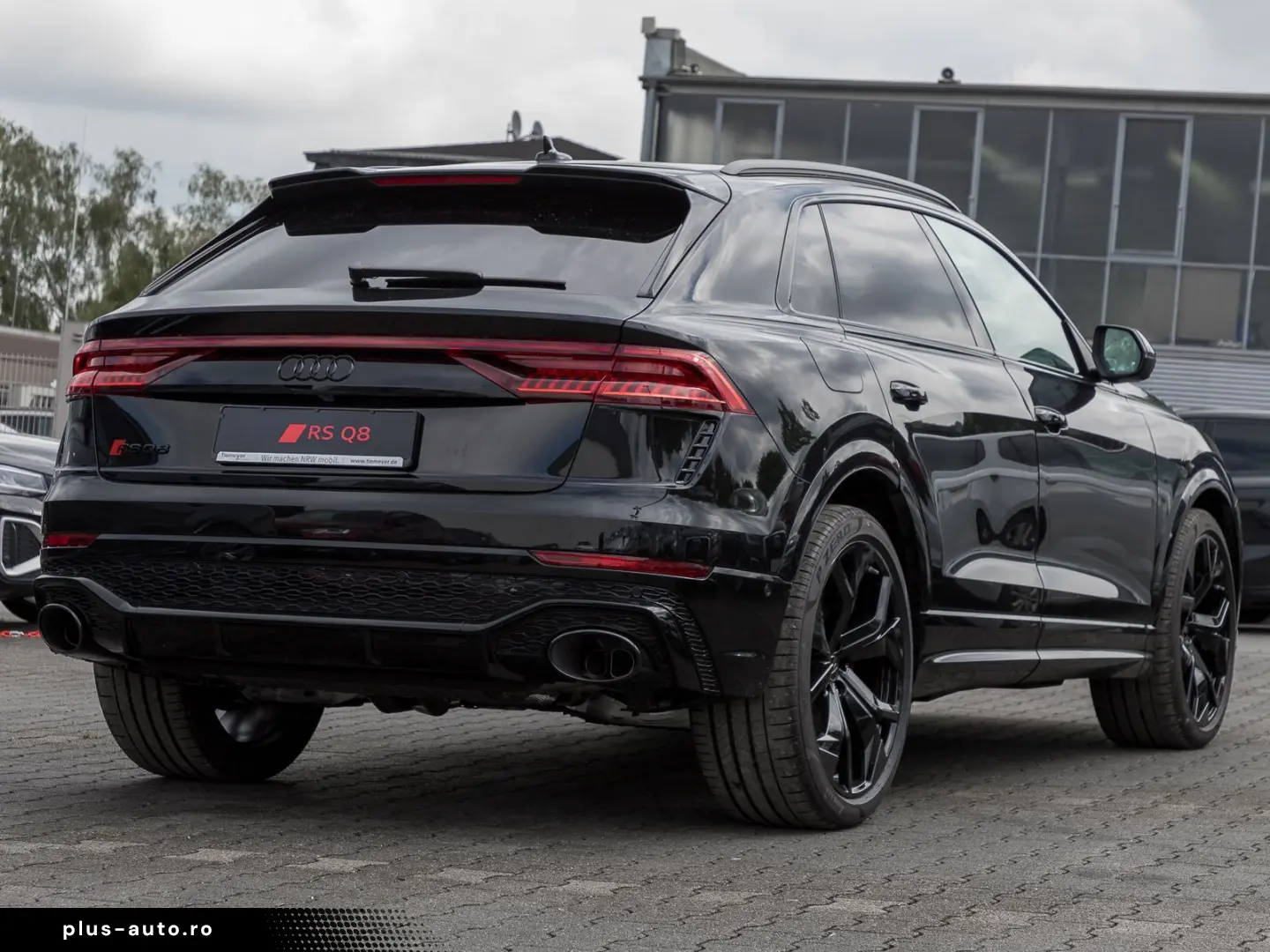 AUDI RSQ8 TFSI Q BLACK-OPTIK KERAMIK 360  HD-MATRIX B