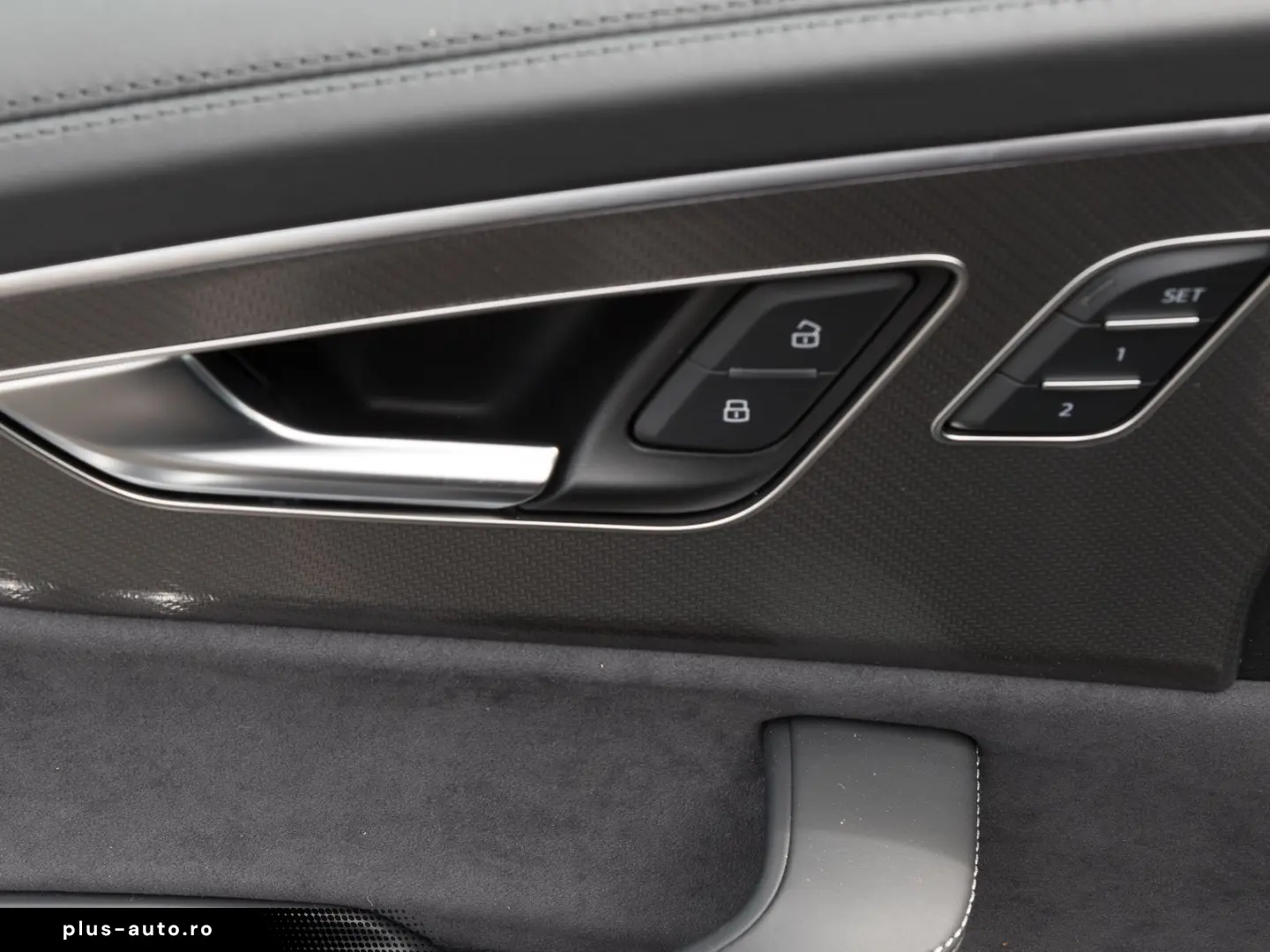 AUDI RSQ8 TFSI Q BLACK-OPTIK KERAMIK 360  HD-MATRIX B