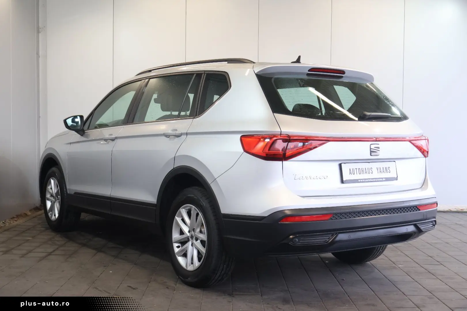 SEAT Tarraco 2.0 TDI DSG Style AID NAVI LANE LED 17