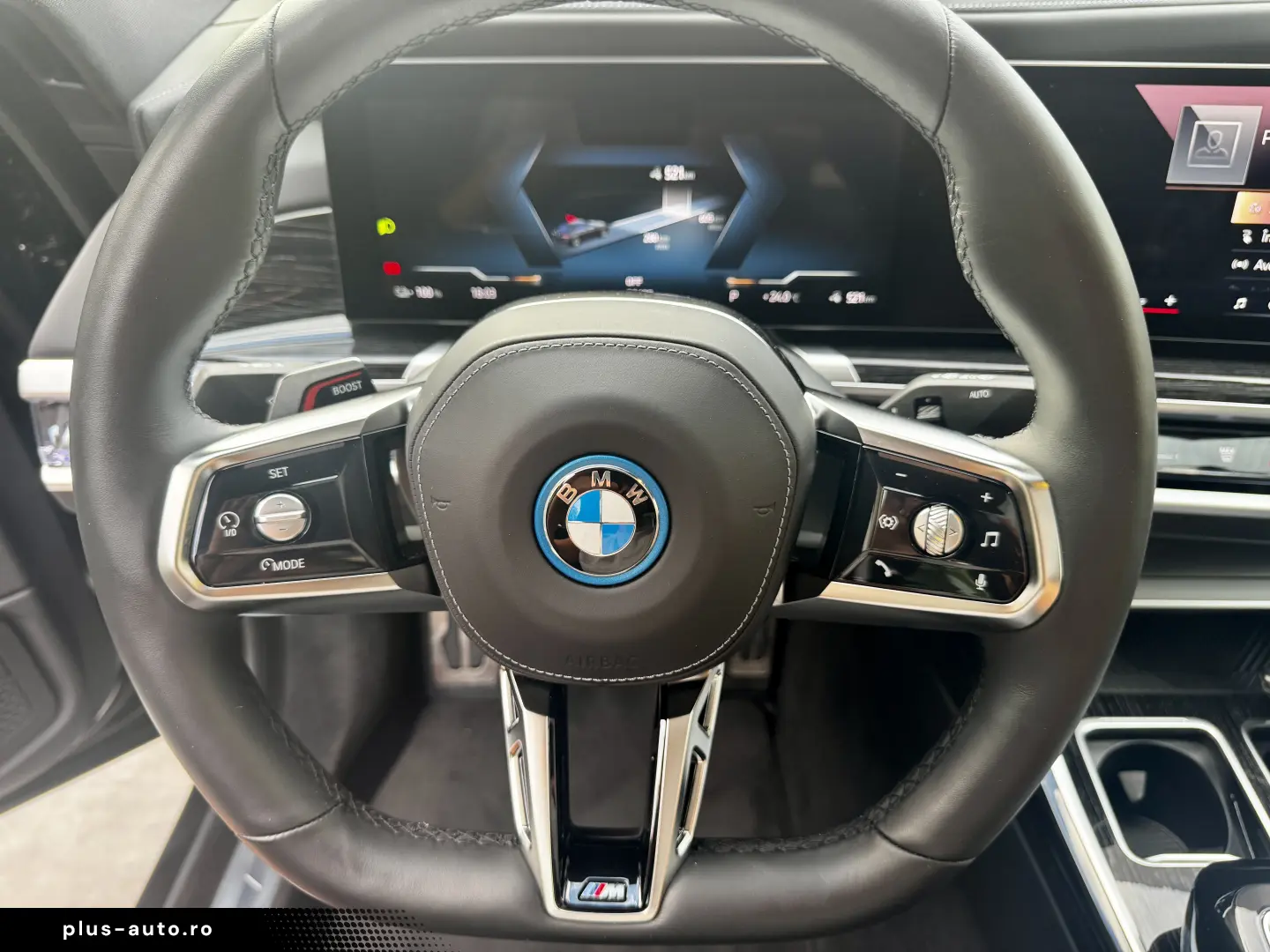 BMW i7