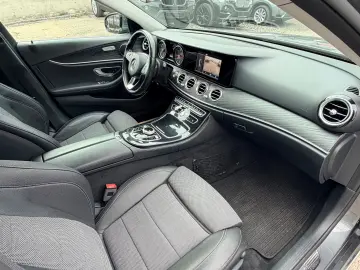 MERCEDES E200D AVANTGARDE