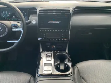 HYUNDAI Tucson 1.6 T-GDI Prime 4xSHZ ACC AUT Leder