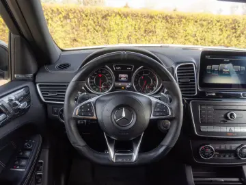 MERCEDES BENZ GLS 63 AMG 4MATIC   360   MASAJ   TRAPA