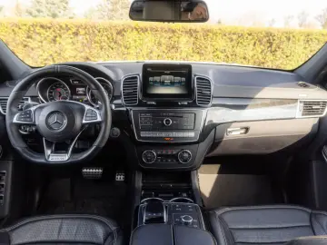 MERCEDES BENZ GLS 63 AMG 4MATIC   360   MASAJ   TRAPA