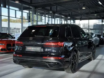 AUDI Q7 50 TDI q. S line  1.H    Virtual Pano B&O
