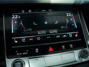 AUDI Q7 50 TDI q. S line  1.H    Virtual Pano B&O