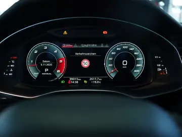 AUDI Q7 50 TDI q. S line  1.H    Virtual Pano B&O