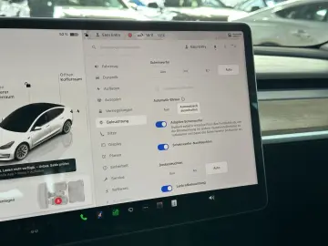 TESLA Model 3 Pano. Wärmepumpe R.Cam Premium-Sound PDC