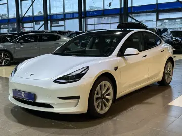 TESLA Model 3 Pano. Wärmepumpe R.Cam Premium-Sound PDC