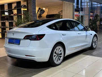 TESLA Model 3 Pano. Wärmepumpe R.Cam Premium-Sound PDC