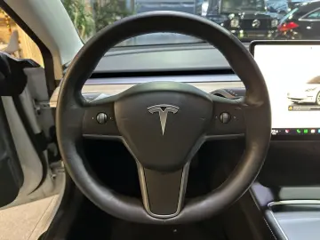 TESLA Model 3 Pano. Wärmepumpe R.Cam Premium-Sound PDC