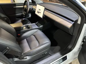 TESLA Model 3 Pano. Wärmepumpe R.Cam Premium-Sound PDC