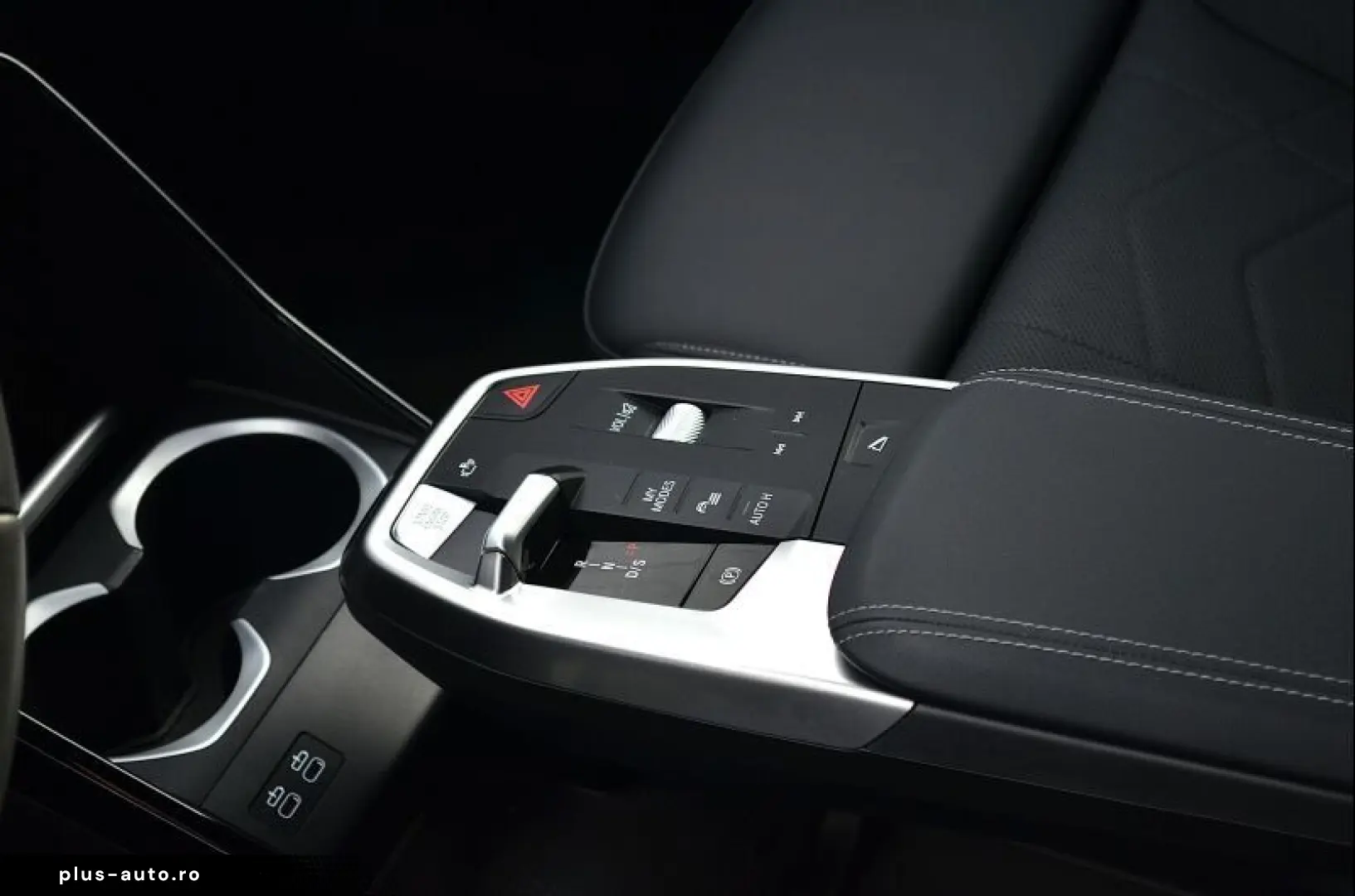 BMW X2 sDrive20i IconicGlow360