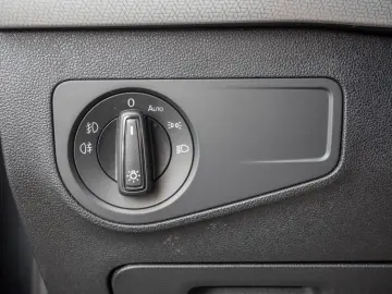 SEAT Tarraco 2.0 TDI Style PDC NAVI ACC LED 7-SITZER