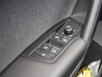 SEAT Tarraco 2.0 TDI Style PDC NAVI ACC LED 7-SITZER