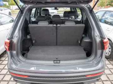 SEAT Tarraco 2.0 TDI Style PDC NAVI ACC LED 7-SITZER