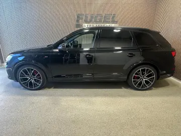 AUDI Q7 50 TDI S-LINE Competition Plus UVP  103.640€