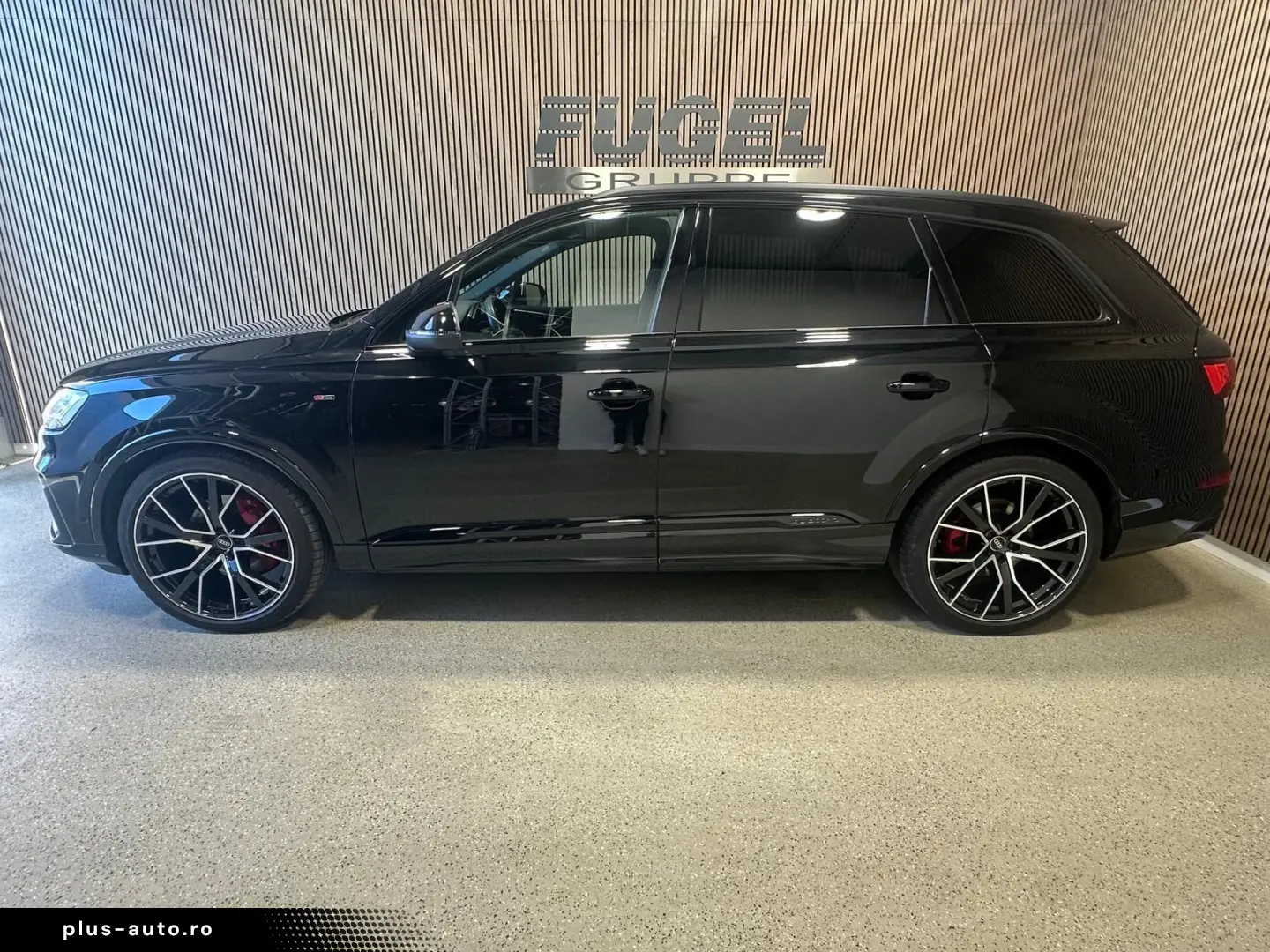 AUDI Q7 50 TDI S-LINE Competition Plus UVP  103.640€