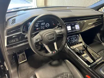 AUDI Q7 50 TDI S-LINE Competition Plus UVP  103.640€