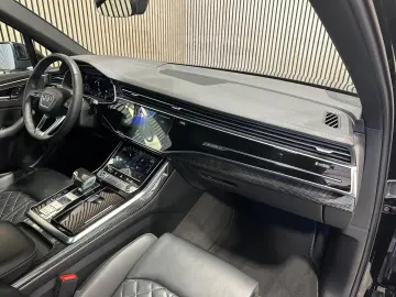 AUDI Q7 50 TDI S-LINE Competition Plus UVP  103.640€